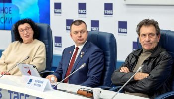 Марина Георгиева, Артур Орлов, Евгений Князев. Фото предоставлено Движением первых.