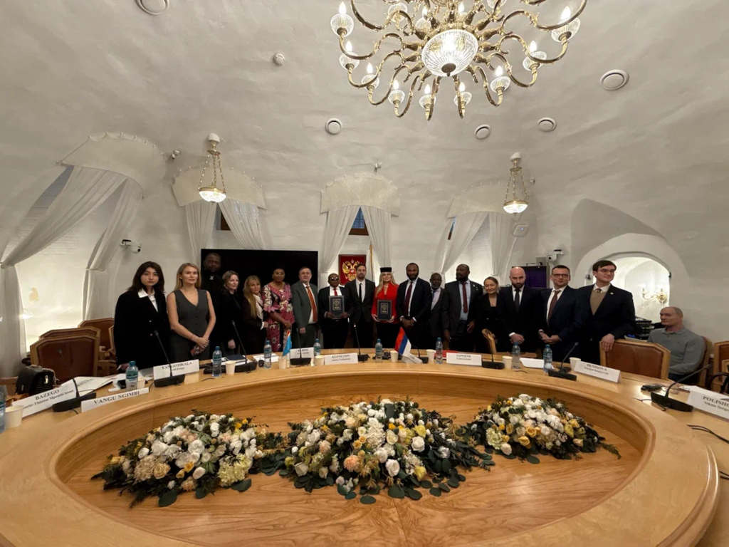 круглый стол госдума