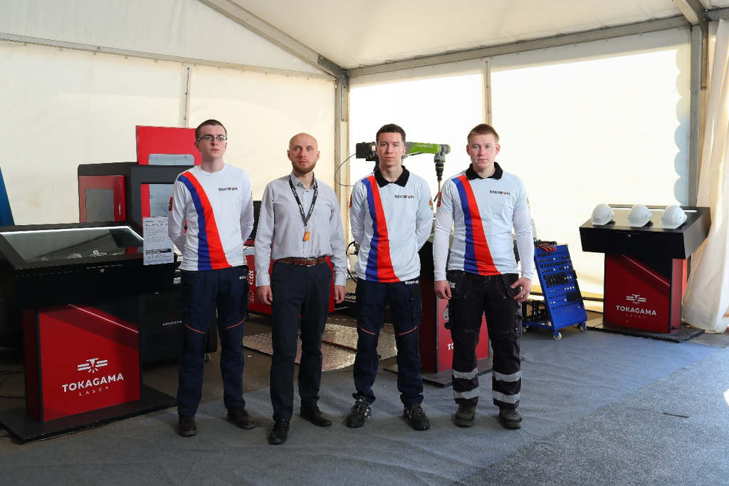 молодые специалисты компании векпром